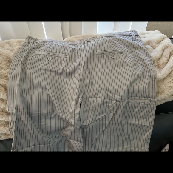 Mens “Sub Culture” size 40 gray with black pin stripes - Picture 3 of 3